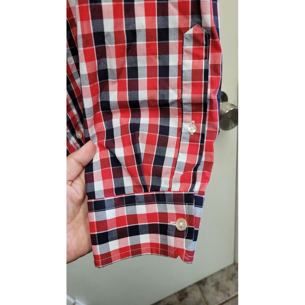 Banana Republic Button Front Shirt Top Men's XL Extra Large Black Red Plaid‎ - Picture 6 of 10